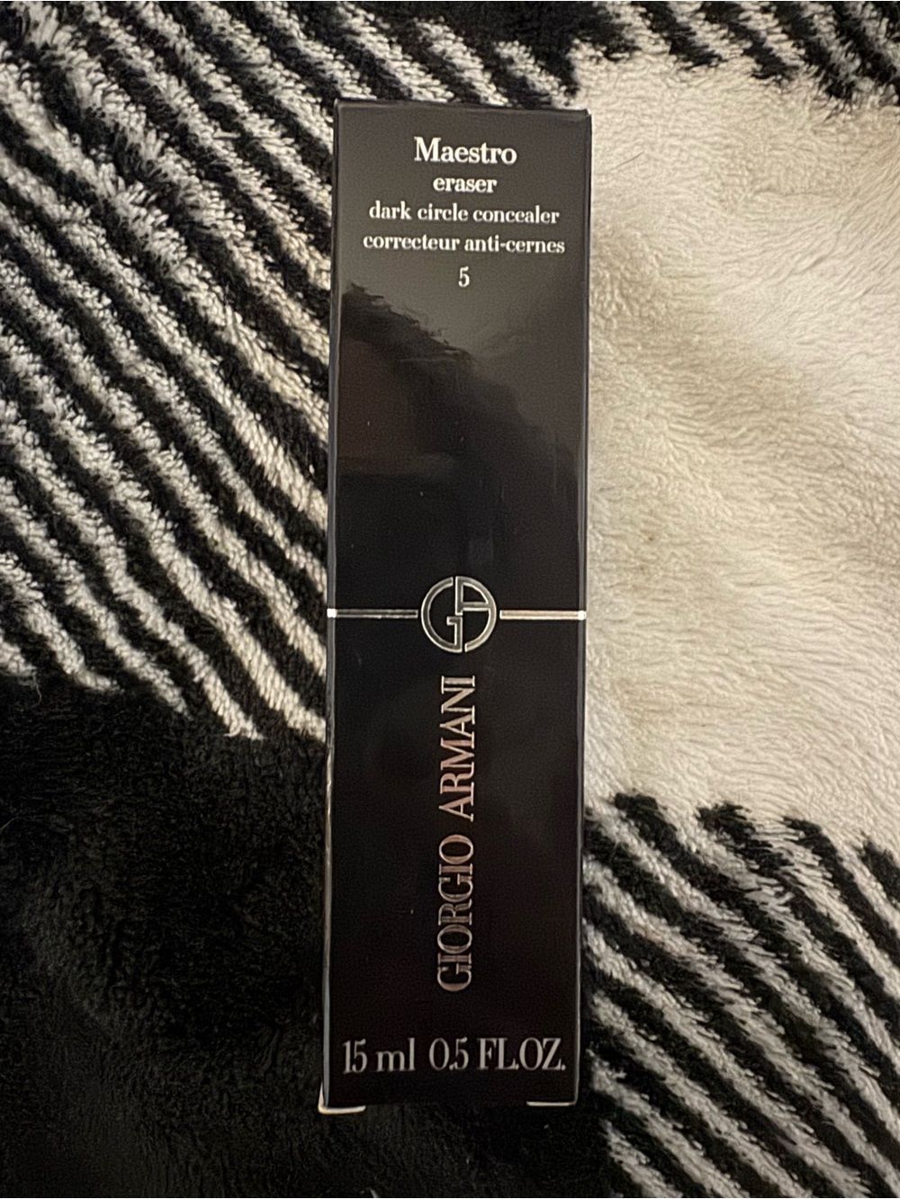 Giorgio Armani Maestro Eraser Dark Circle Concealer Shade 5 - DISCONTINUED
